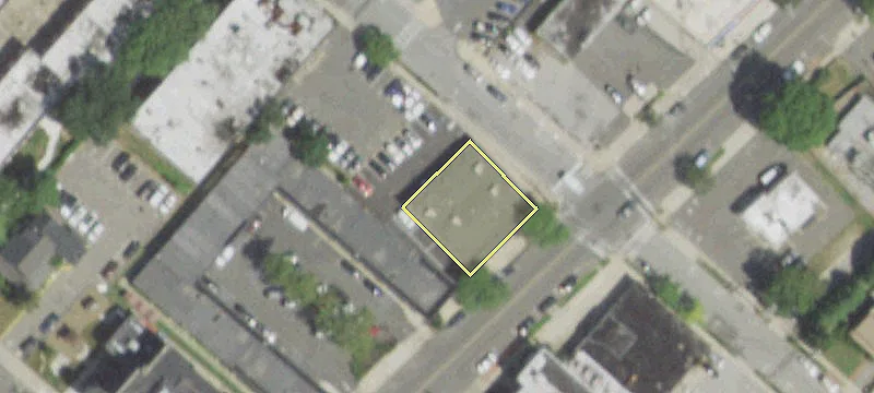 660 Central Ave