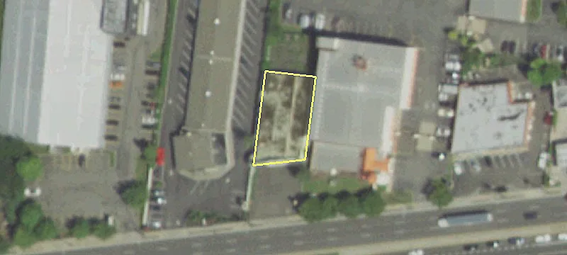 4107-4111 Hempstead Tpke