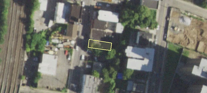 108 Woodworth Ave