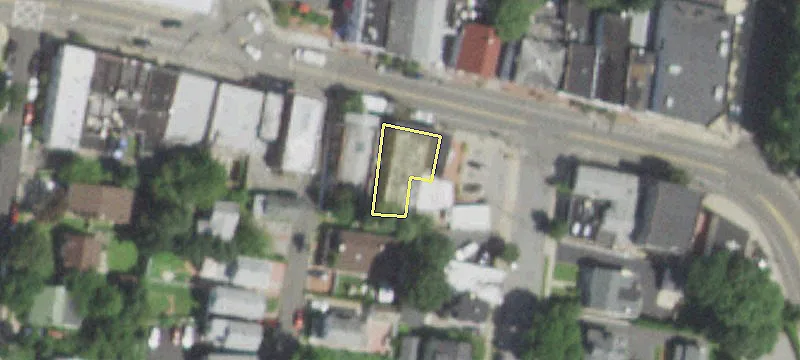 284 Main St