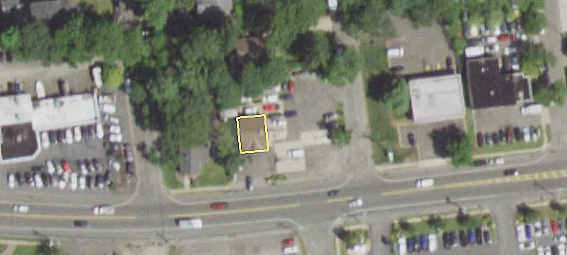 889 Middle Country Rd
