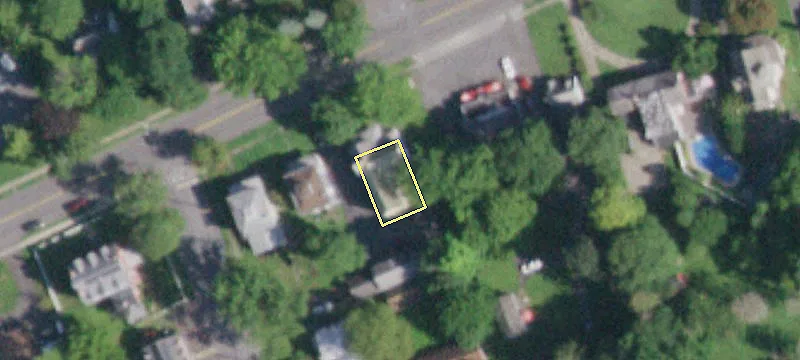 74 Main St