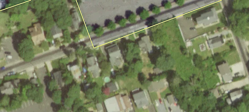 26 Maple Ave