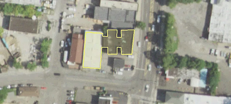 68-70 Gln Cv Ave