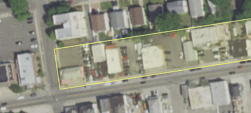 415 Maple Ave