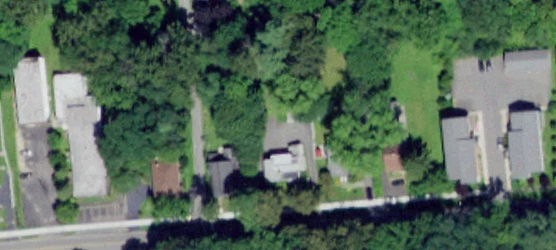 56 Hudson Ave