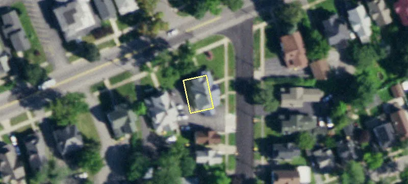 280 Ee Ave