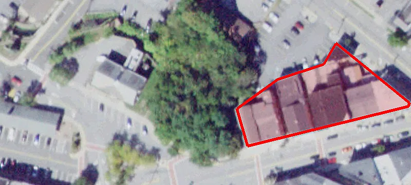 18 Grand St