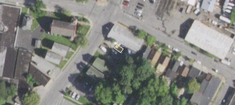 121 Smith St