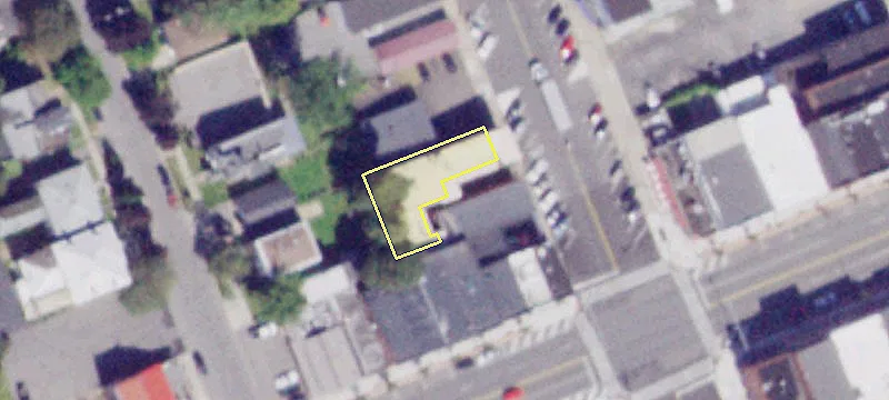 122 2nd St
