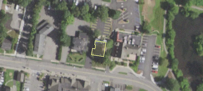 34 Maple Ave