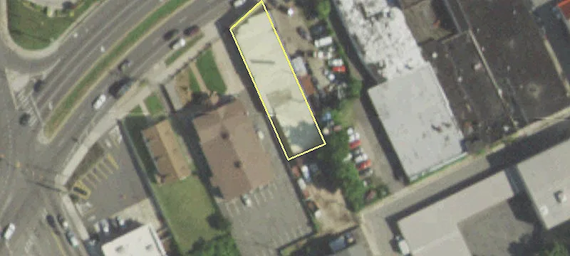 315-319 Peninsula Blvd