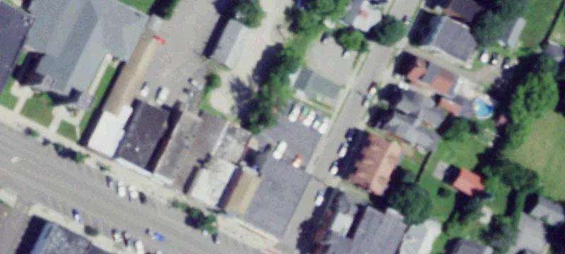 68 Hakes Ave