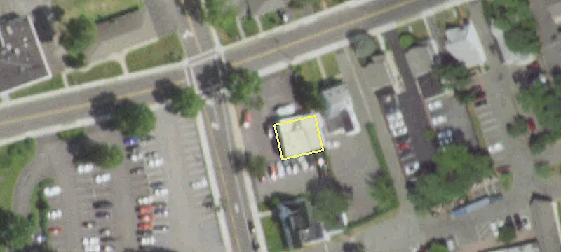 9 Bank Ave