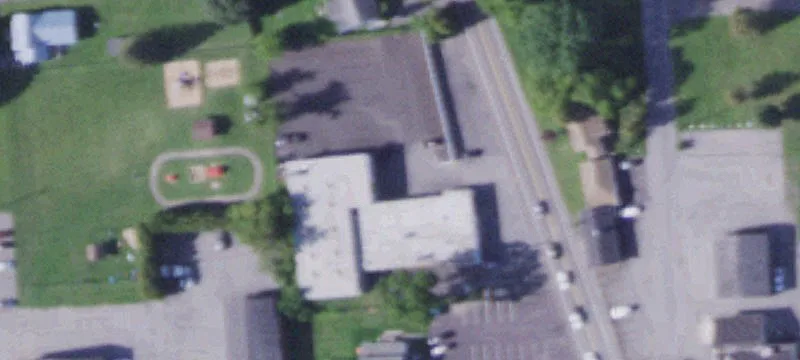 611 Lakeport Rd