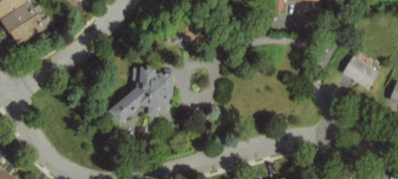 65 Lisa Dr