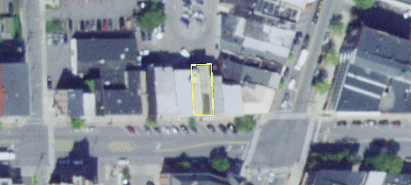 14 Castle St