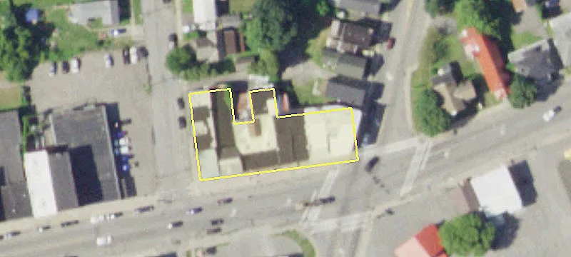 8 Main St