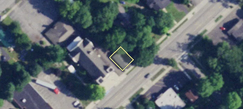 105 Main St
