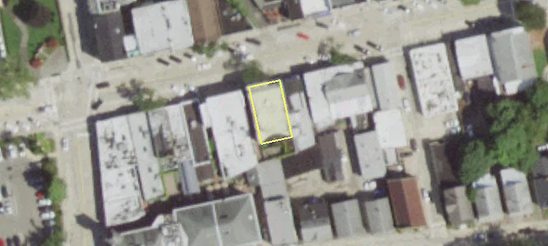 68 Main St