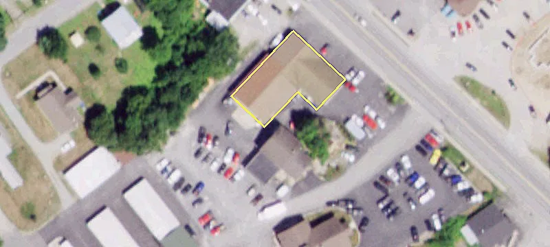 3985 Main St