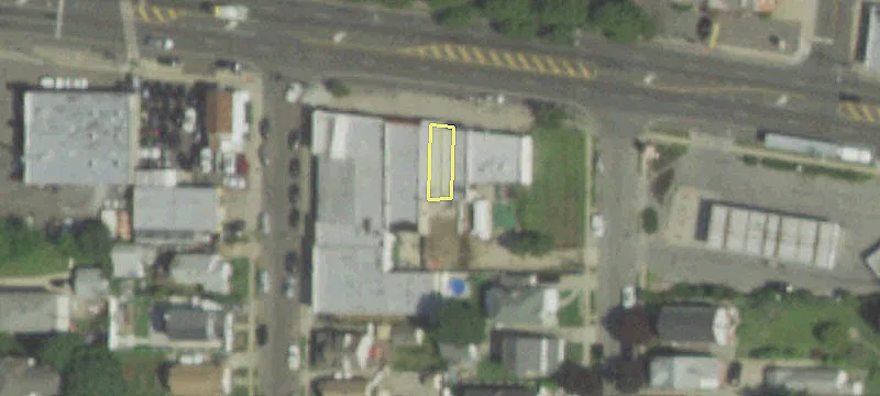 1324 Hempstead Tpke