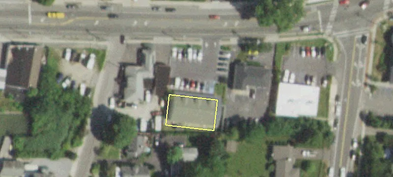 240 Main St