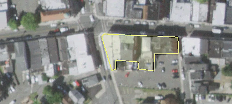 2 Main St