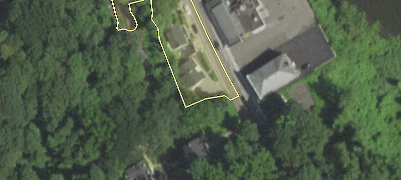 36 Main St