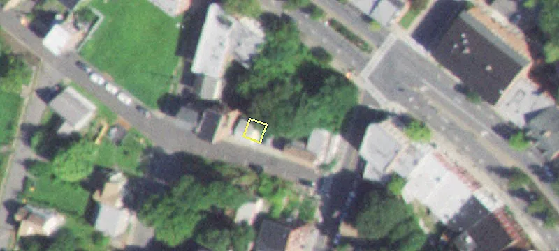 8 Post St
