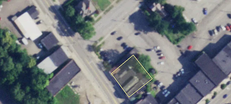 27 Portage St