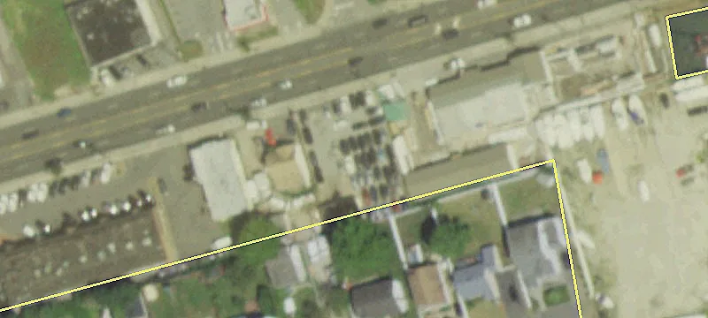 1052 Montauk Hwy
