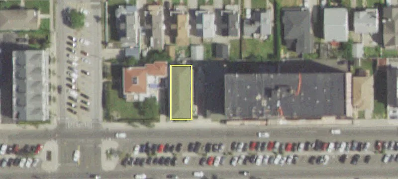 319 Broadway, Unit 325