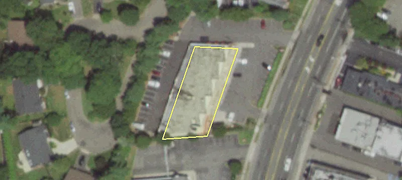 169 Commack Rd