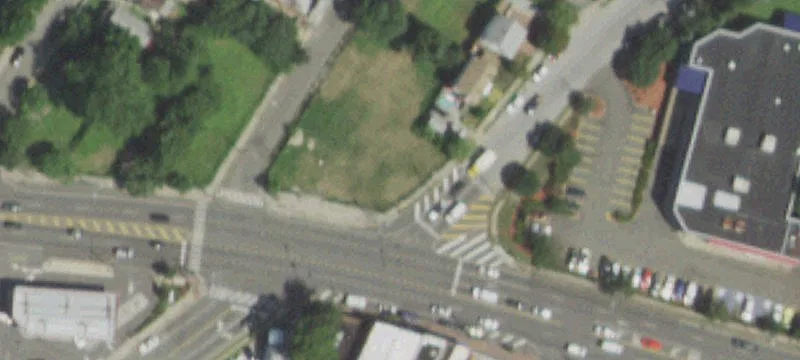 546 Hempstead Tpke