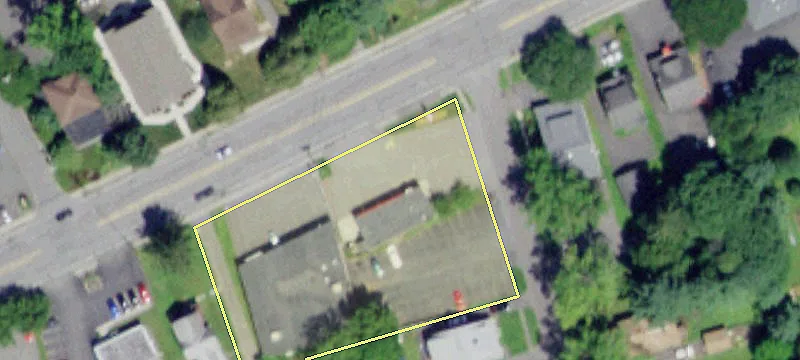 220 Delaware Ave