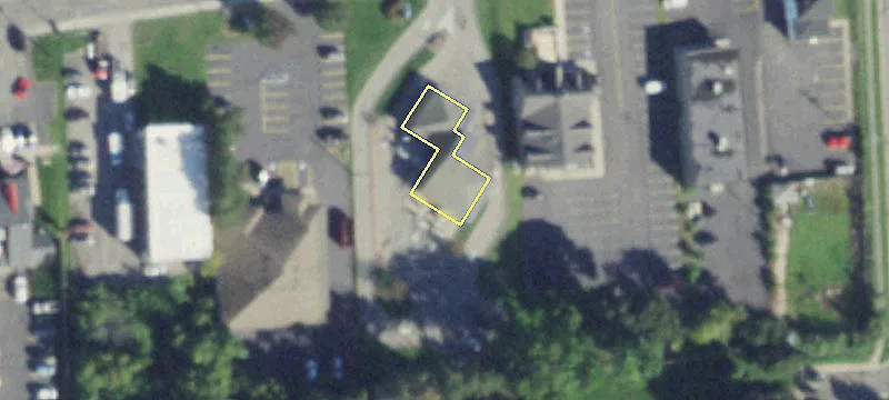 825 Rdg Rd