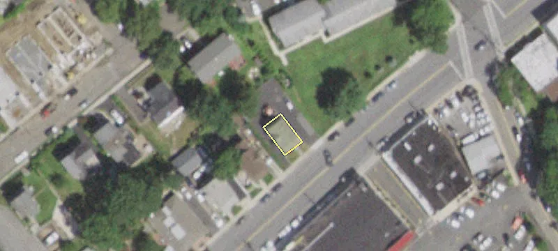 18 Halstead Ave