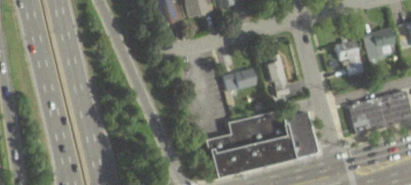 245 Old Country Rd