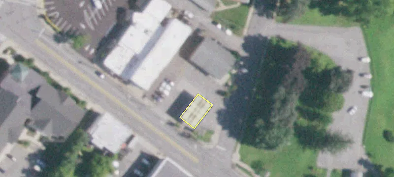 32 Mohawk Ave