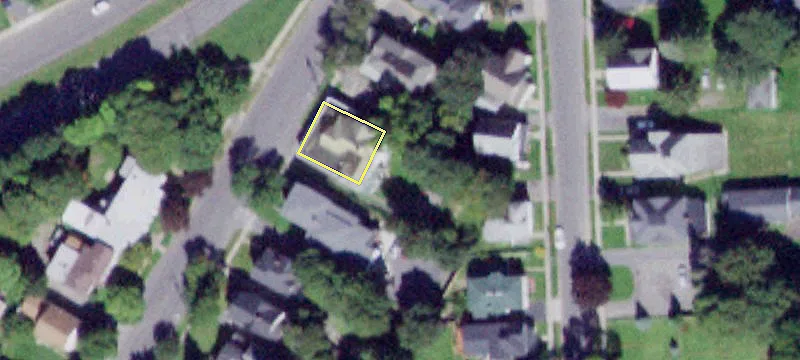 32 Franklin St