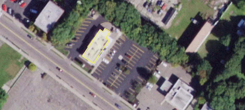 290 Main St