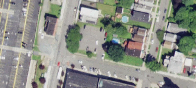 500 Ee St