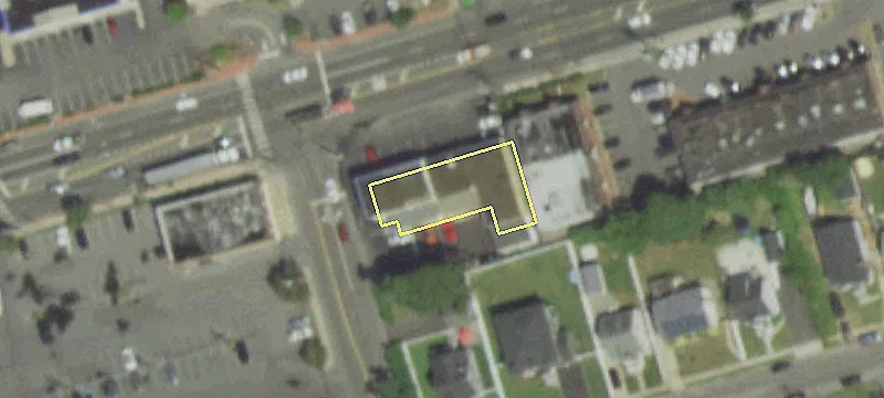 990 Montauk Hwy