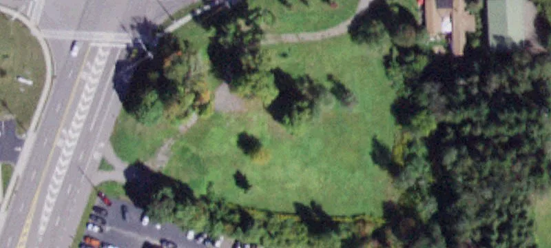 942 Mclean Rd