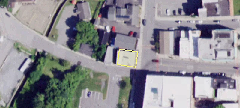 16 John St