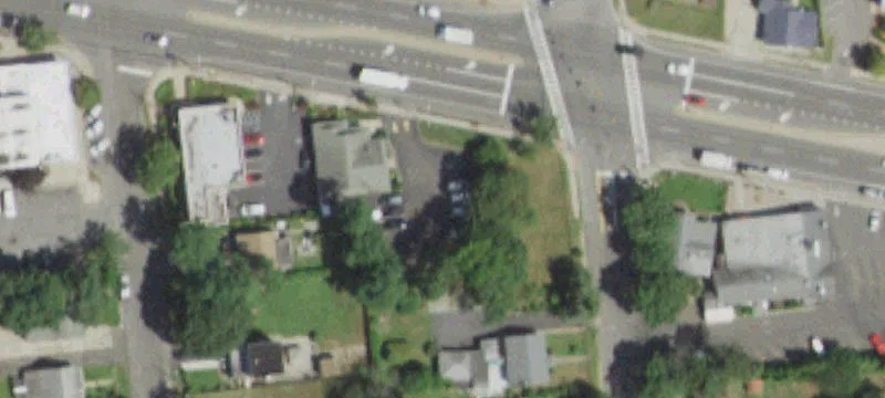 840 Horseblock Rd