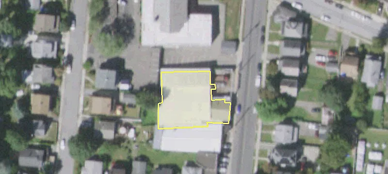 686 Highland Ave