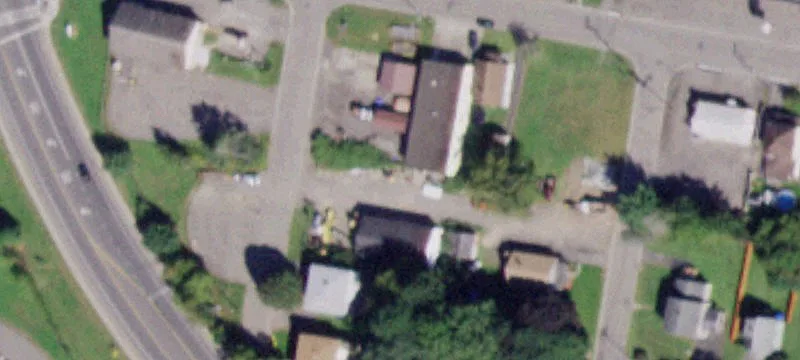 207 Carl St