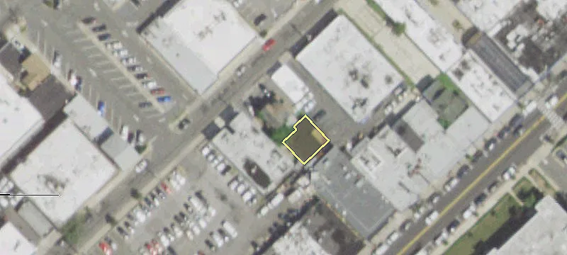 557 Willow Ave